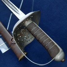 British Boer War Patent Solid Hilt Sword, Lt Claud DArcy Cayley, Middlesex Regt 9